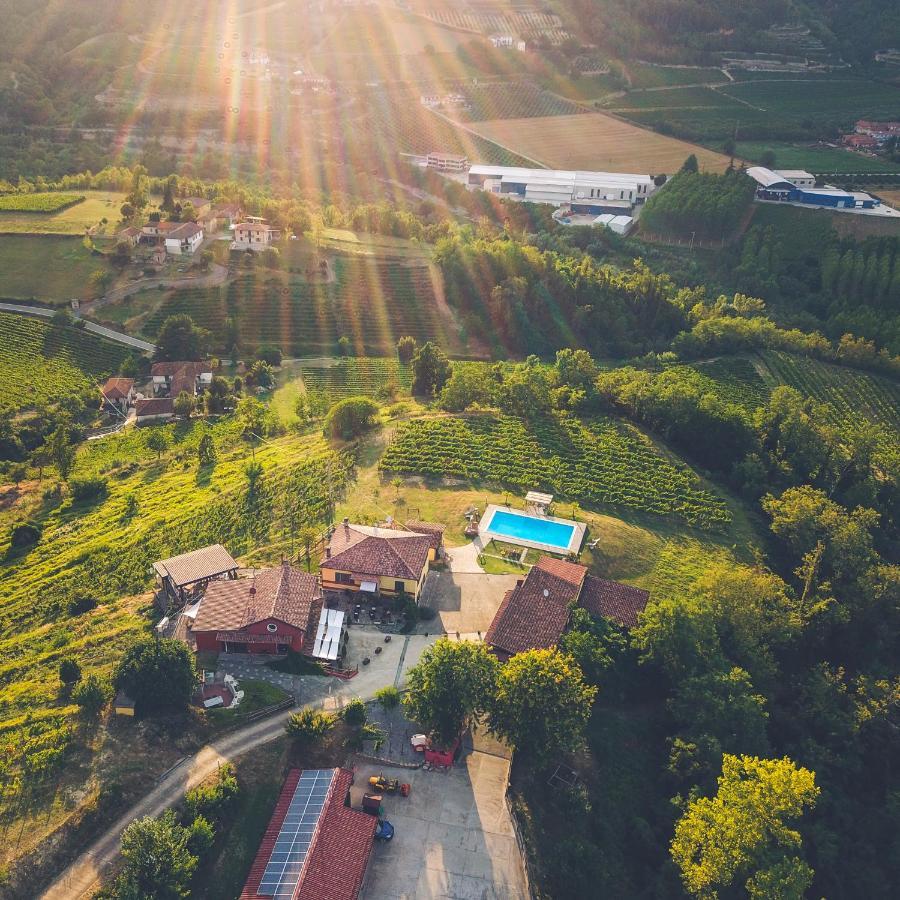 Tenuta Monteoliveto - Family Cottage - Agriturismo Nelle Langhe Vesime 외부 사진